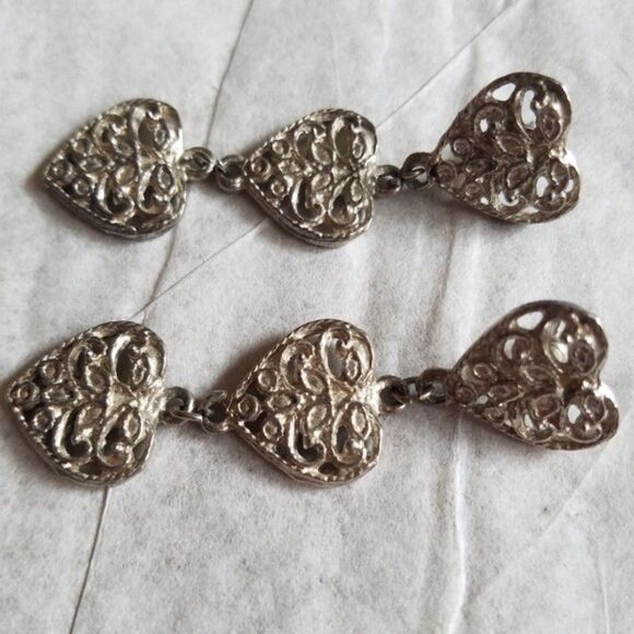 Vintage Silver Tone Three Heart Dangling Pierced Earrings - Picture 3 of 4